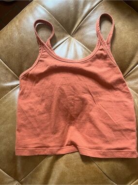 ARQ Crop tank in cognac size M